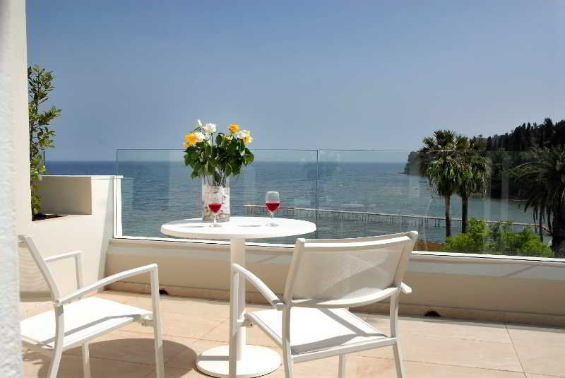 Mayor Mon Repos Palace - Adults Only Corfu  Exterior foto